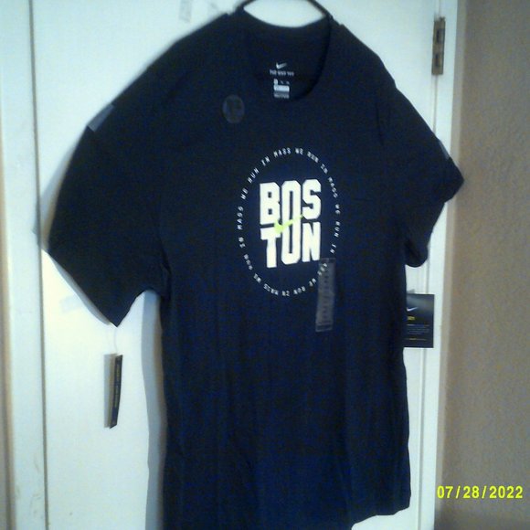 NEW NIKE DRI-FIT RUNNING "Boston Marathon Tee" MEN'S BLACK T-SHIRT 2XL - Picture 4 of 6
